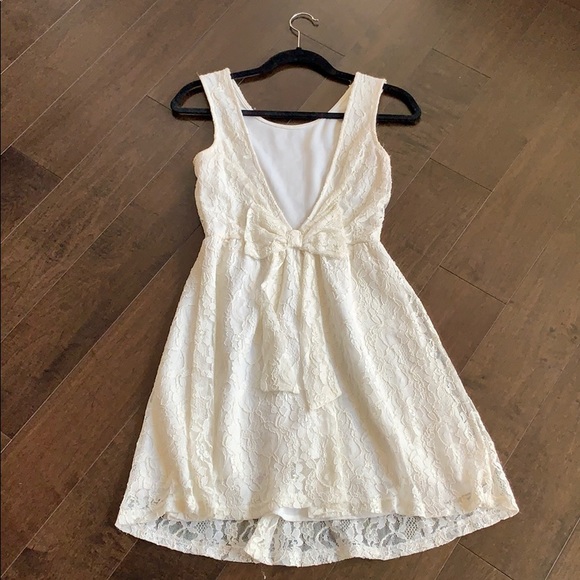 Dress - Picture 2 of 2